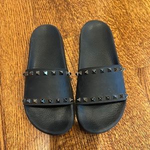 Valentino Rockstud Slide